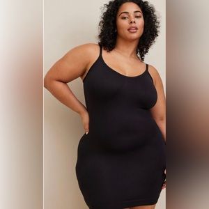 Torrid- Seamless 360° Smoothing Slip Dress- Size 1